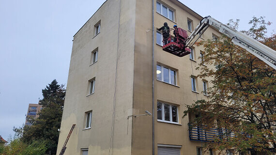 profesjonalne mycie elewacji