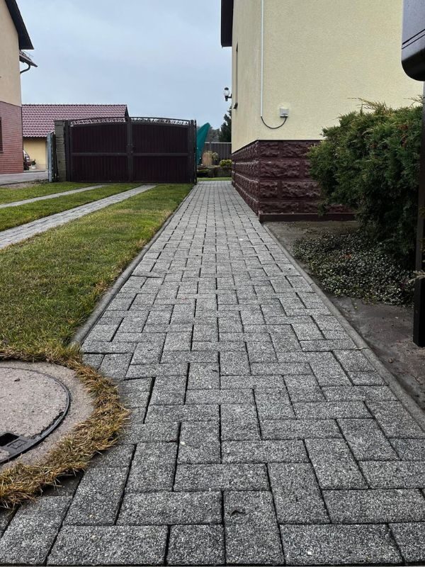 czyszczenie bruku czyszczenie kostki brukowej