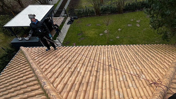 renoskam-czyszczenie-ceramicznej-dachowki renoskam-czyszczenie-ceramicznej-dachowki