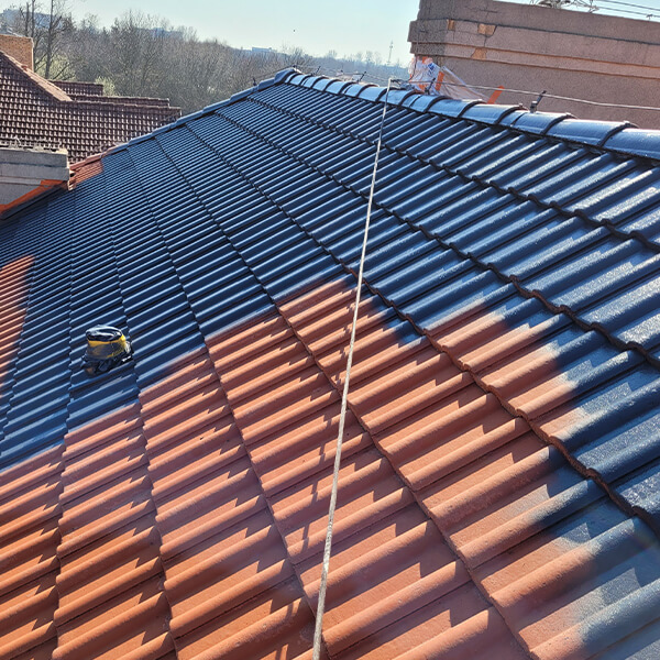 Malowanie dachu na kolor Anthrazit powłoka dachu tectoniq