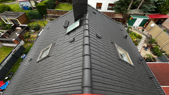Mycie i malowanie dachów w Zwickau - efekty po Mycie i malowanie dachu w Zwickau