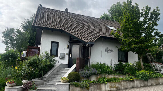 Przed myciem i impregnacją dachu - Camburg Mycie i impregnacja dachu w Dornburg-Camburg