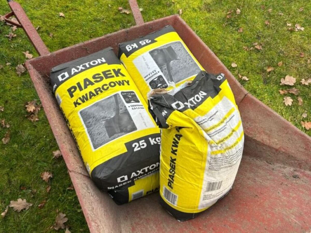 Czyszczenie kostki brukowej - Piasek kwarcowy Czyszczenie kostki brukowej - Piasek kwarcowy