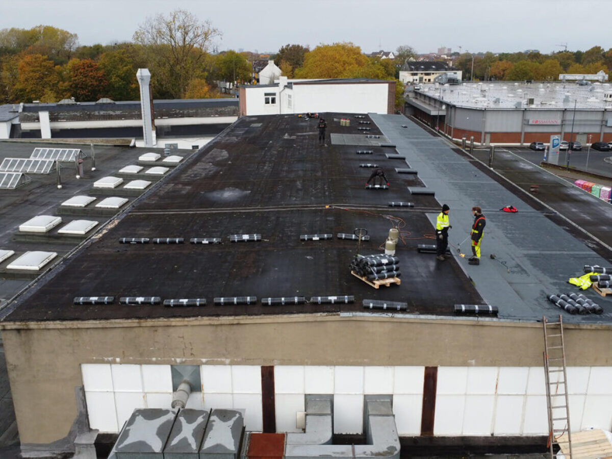 Układanie papy w Bremen