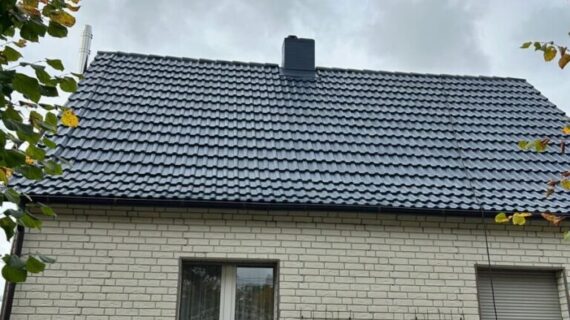 Przed myciem i malowaniem dachu w Luchhmee